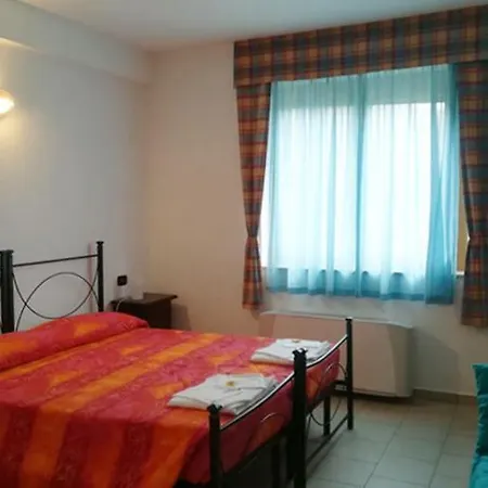 Centro Soggiornolasalette Otel *